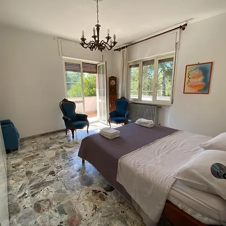 Sergio Flat - 5 Min Dalla & Parcheggio *